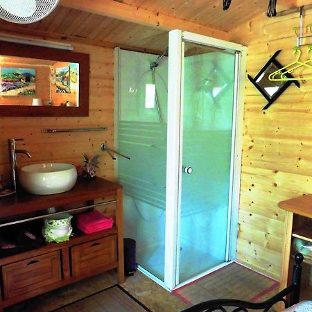 Le Portel Des Arnaud Chambres D'Hotes Durfort-et-Saint-Martin-de-Sossenac Δωμάτιο φωτογραφία